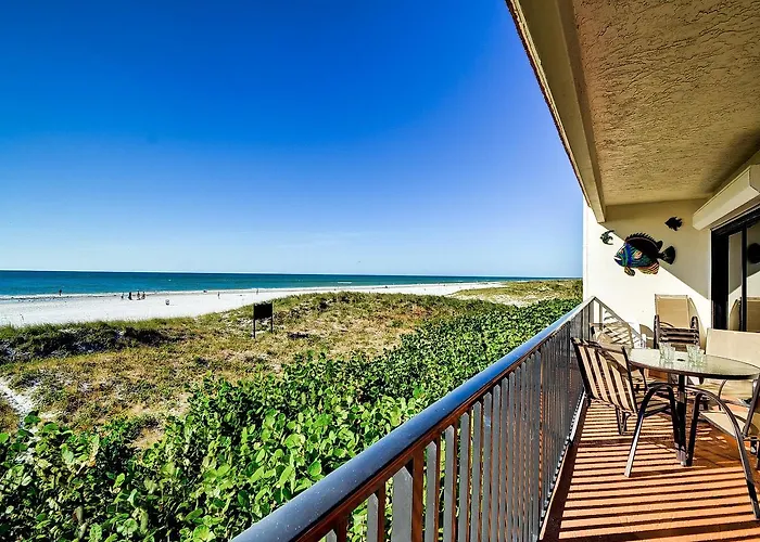 Surfside 204 Apartment