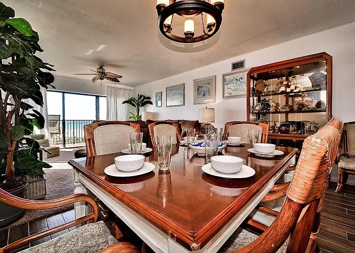 Surfside 204 *